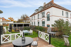 Great villa-apartment with fantastic garden with lots of sun, grill, fruit trees Copenhagen, Denmark Perfect for families, close to public transport Entire rental unit vacation rental 35328894