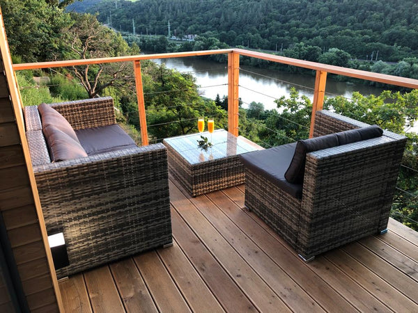 Chatka  C  Vyhlídka nad řekou Tiny home vacation rental 51133027