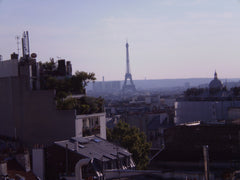 Deux pièces refait à neuf situés dans l'un des quartiers historiques de Paris, M Paris, France 2 pièces sur les toits de Paris Entire rental unit vacation rental 4208185