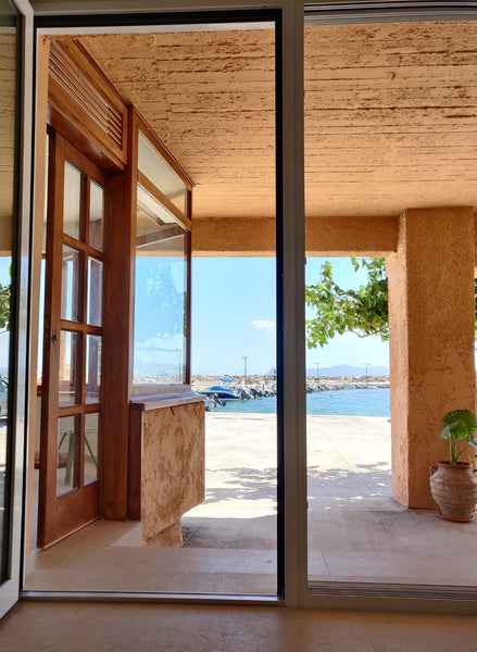 Vrahakia is a cosy little house with a rocky garden and spectacular seaview. The Chania, Greece Vrahakia Apartment #3 in Marina Galatas Entire rental unit vacation rental 672349952617898009