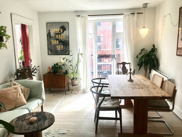 Smuk og hyggelig lejlighed centralt på fantastiske Nørrebro med solrig altan<br  Copenhagen, Denmark Skøn lejlighed med altan Entire condo vacation rental 676635935465834452