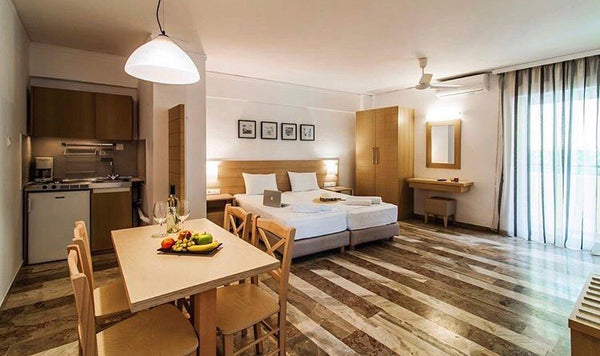 The “Polydoros” hotel consists of a spacious studio and 6 apartments split into  Palaiochora, Greece Superior One Bedroom Apartment Room in boutique hotel vacation rental 30410710