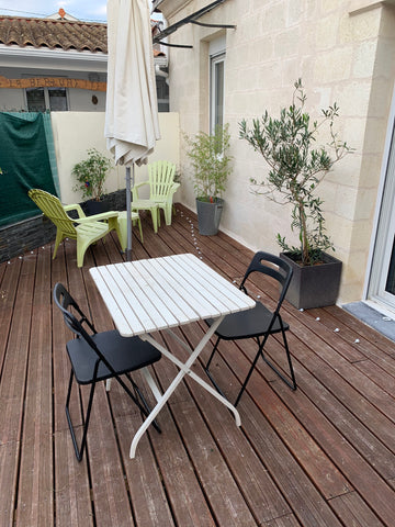 <b>The space</b><br />Je loue une chambre dans ma maison dans une petite rue au  Bordeaux, France Chambre dans charmante maison en pierre au calme Private room in home vacation rental 51579376