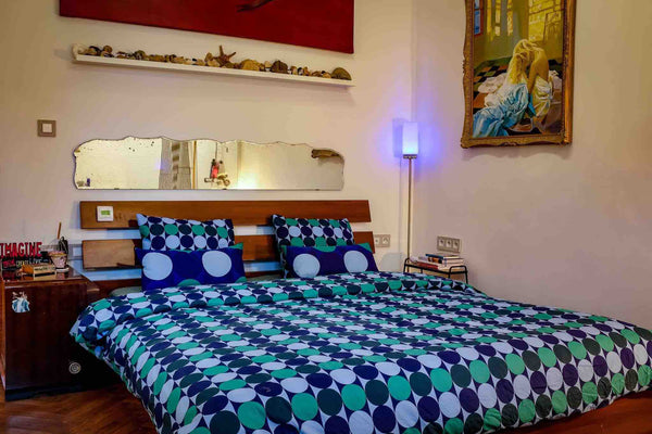 Private floor apartment with bed/bathroom, kitchen with breakfast bar, livingroo Antwerp, Belgium Adorable happy positive vibes place Entire rental unit vacation rental 5940310