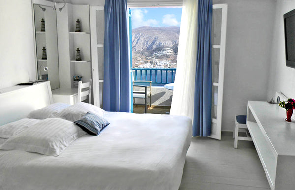 The Aegialis Superior Modern Double Rooms, fully renovated in 2010, feature stat  Aegialis Superior Modern Double Room with Sea View Room in hotel vacation rental 21269352