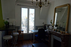 Clean & confortable room in charming appartment. Ideally located in a quiet and  Lion-sur-Mer, France Charming room in Paris, ideally located Private room in rental unit vacation rental 19480450