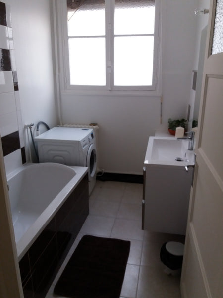 Appartement calme,  au premier étage, entre la presqu'île  et la place Jean Macé  Lyon logement calme Entire rental unit vacation rental 30554074