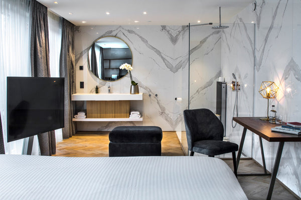 Feel in a cocoon of benevolence. As if we became the most important person in th Brussels, Belgium CITY CENTER - LUXURY 4* BOUTIQUE HOTEL - JUNIOR SUITE Room in boutique hotel vacation rental 35505644