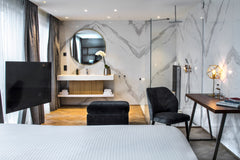 Feel in a cocoon of benevolence. As if we became the most important person in th Brussels, Belgium CITY CENTER - LUXURY 4* BOUTIQUE HOTEL - JUNIOR SUITE Room in boutique hotel vacation rental 35505644