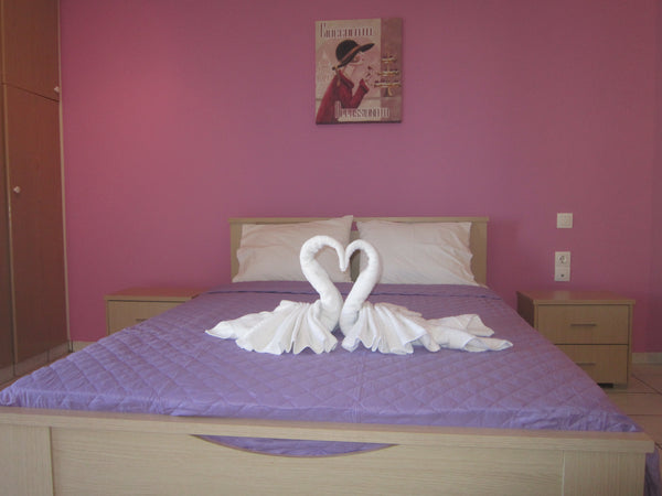 The studio is suitable for couples, families, friends and business travelers. It Greece Economic Studios in Crete B7 Entire rental unit vacation rental 12169520