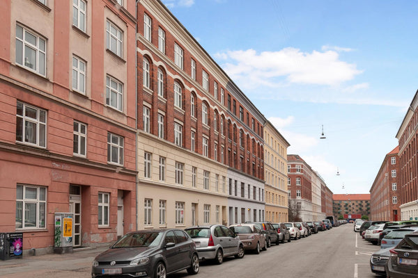 Welcome in our authentic Copenhagen flat. We are a family of 3, Pia, Sebastien a Copenhagen, Denmark Authentic & cosy room near city and airport Private room in rental unit vacation rental 33367615