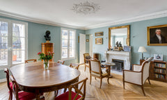 Charming terrace apartment, restaured in 2013. Ideal for a family. Perfectly con Paris, France 4 BR APARTMENT (140m2) + TERRACE Entire rental unit vacation rental 3194557
