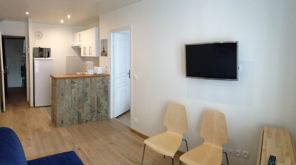 Mon logement est proche de La Closerie des Lilas. Mon logement est parfait pour  Paris, France Port Royal/Saint Michel appartement meublé Entire rental unit vacation rental 13459391