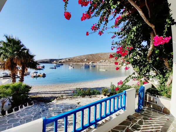 We welcome you to our family house and we are happy to accommodate you to the be Folegandros Municipality, Greece Family house by the seaside of Karavostasis Cycladic home vacation rental 25408560