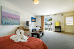 Situated 1 km from the beach, in the area of Stavros, Paradice Hotel Luxury Suit  Paradice Hotel Luxury Suite For 4 Room in hotel vacation rental 49555108