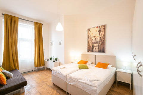 Awesome location in the heart of Prague. Bright, spacious (100 m2) apartment wit Prague, Czechia ❤️️pragueforyou❤️️ Vintage 2 bedrooms city center! Entire rental unit vacation rental 5798225