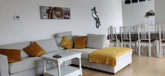 Lichtrijk, gezellig appartement, met zuidergericht terras, op 2 km van de Brusse Brussels, Belgium TWEO mooi appartement nabij Brussel met 3 kamers Entire rental unit vacation rental 53928678