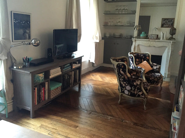 Welcome in our cosy flat in Paris ! It is located in the most authentic and char Auxerre, France Abbesses, heart of Montmartre Entire rental unit vacation rental 6352706