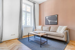 Discover the best of Vienna, with this one-bedroom 5th district - Margareten apa Vienna, Austria Margareten 1BR in Historic Building Entire rental unit vacation rental 696072109863362881