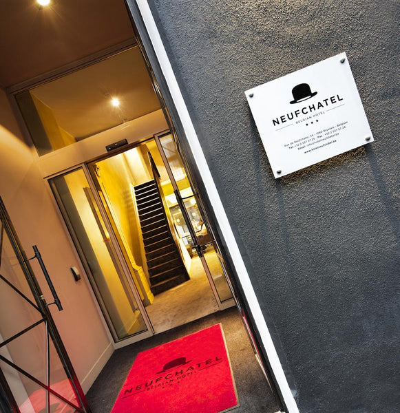 L'Hotel Le Neufchatel est un petit boutique-hotel chaleureux situé dans une rue   Hotel Le Neufchatel Room in boutique hotel vacation rental 43939113