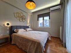 Sunny renovated  2bd apartment in Athens' historic center by Acropolis metro sta Marousi, Greece Simple noble Entire condo vacation rental 583020288727560883