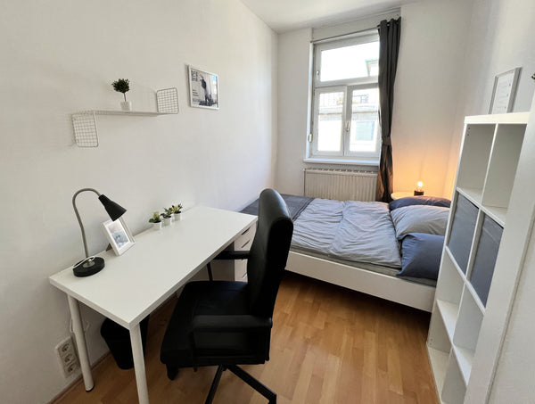 FULLY FURNISHED ROOM (room 3) inclusive CLEANING in a nice area of Vienna near M Vienna, Austria Newly renovated room near Mariahilfer Street Private room in rental unit vacation rental 53225274