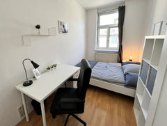 FULLY FURNISHED ROOM (room 3) inclusive CLEANING in a nice area of Vienna near M Vienna, Austria Newly renovated room near Mariahilfer Street Private room in rental unit vacation rental 53225274