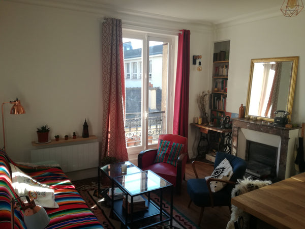 Appartement 2 pièces cosy, baigné de lumière (3ème étage sans ascenseur, plein s Paris, France Appartement 2 pièces cosy et ensoleillé Entire rental unit vacation rental 30216665