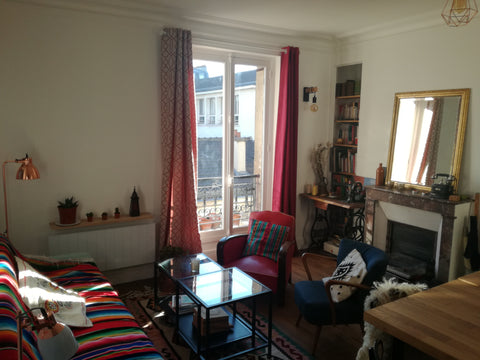 Appartement 2 pièces cosy, baigné de lumière (3ème étage sans ascenseur, plein s Paris, France Appartement 2 pièces cosy et ensoleillé Entire rental unit vacation rental 30216665
