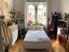 Lovely room for two in a big apartment placed in the heart of Copenhagen. It's 1 Copenhagen, Denmark Lovely room in the heart of Copenhagen Private room in rental unit vacation rental 28326043