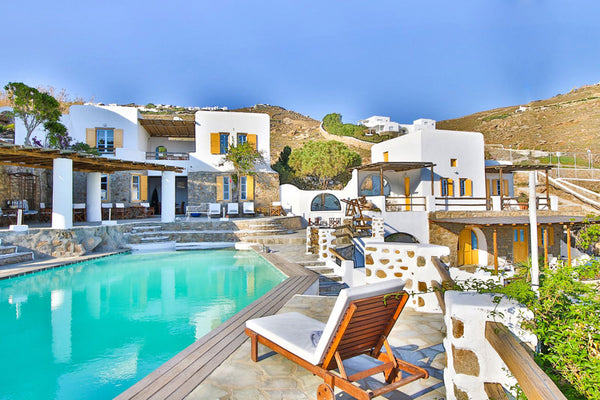 Anerousses Mykonian Traditional Houses are located at Houlakia area, close to th  Anerousses- Villa Dafni- 6 bedrooms- SV-  BB Room in boutique hotel vacation rental 33153237