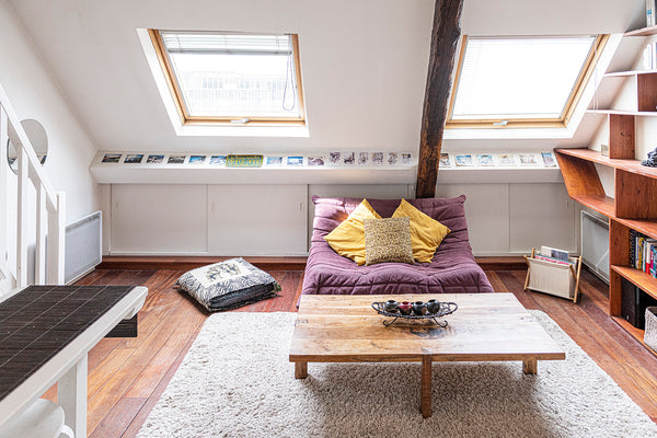 Comfortable and warm apartment with exposed beams and exotic parquet flooring.<b Paris, France Amazing and bright duplex, gare Montparnasse ! Entire rental unit vacation rental 19441454