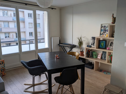 Appartement de 60m² au 6ème étage avec ascenseur, il est composé d'un grand salo Lyon, France Grand Appartement T2 proche Grange Blanche Entire rental unit vacation rental 53697136