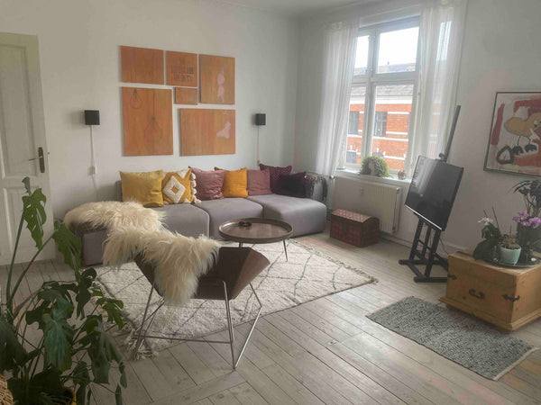Cosy apartment on the 4th floor. Recently decorated with new kitchen, bathroom a Frederiksberg, Denmark Cosy apartment in lovely Frederiksberg Entire rental unit vacation rental 13053123