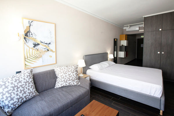 Fully renovated 6th floor studio, 40 sqm, in the most central part of the histor Athens, Attica, Greece Urban Shiny Studio2 - 5