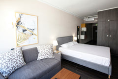 Fully renovated 6th floor studio, 40 sqm, in the most central part of the histor Athens, Attica, Greece Urban Shiny Studio2 - 5"min from historic center Entire rental unit vacation rental 44738822