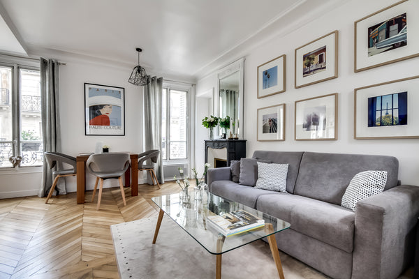 Located in ideal living area, close to shops, our lovely bright apartment with d Paris, France Parisian lovely place Entire rental unit vacation rental 4195472