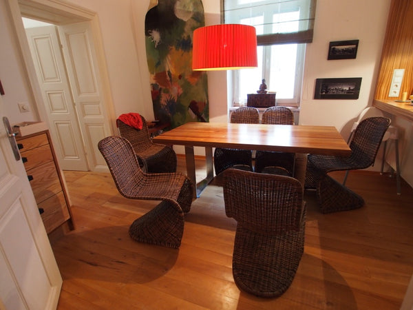 Hi! My name ist Silvia! I am the owner of a gorgeous, stylish apartment in Vienn Lower Austria, Austria Apartment in the center for couples, friends, kids Entire rental unit vacation rental 40099360