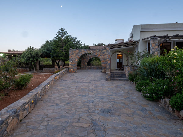 Note: You can directly book the best price if your travel dates are available, a Cyprus Nitsa for 6 persons Entire home vacation rental 665592982650827538