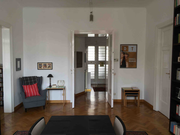 Die helle und geräumige Wohnung befindet sich im 5. Stock (mit Lift) in einem Al Vienna, Austria Helle Altbauwohnung mitten im 7. Bezirk Entire condo vacation rental 25125122