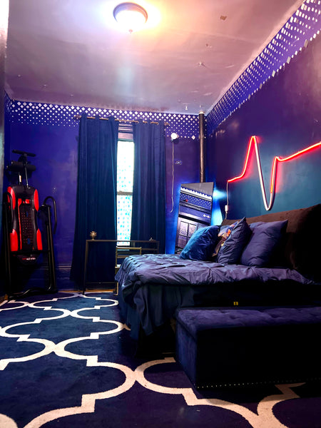 A spacious, private bedroom with a discreet yet fabulous entrance-way. The room  New York, NY Rental unit in New York · ★3.60 · 1 bedroom · 1 bed · 1 shared bath Private room in rental unit vacation rental 772002179366812090