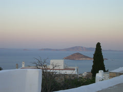 a  traditional house located in the center of chora<br /><br /><b>The space</b>< Greece Chora Mansion 18th Century EOT 1323 Cycladic home vacation rental 3201550