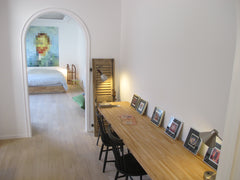 Studio de 50 m² très bien situé dans le haut de la ville dans une rue calme entr Ixelles, Belgium Le studio d'Audrey H Entire rental unit vacation rental 12205367