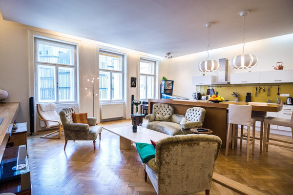 We offer you the opportunity to spend a relaxing and enjoyable vacation in a ver Prague, Czechia Bright and quiet apt in the heart of the Old Town Entire rental unit vacation rental 26493067