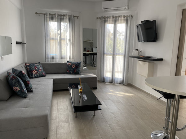 Garden Apartment is located in Platys Gialos Beach, Mykonos. It is close to many Greece Garden Apartment Entire rental unit vacation rental 40603836