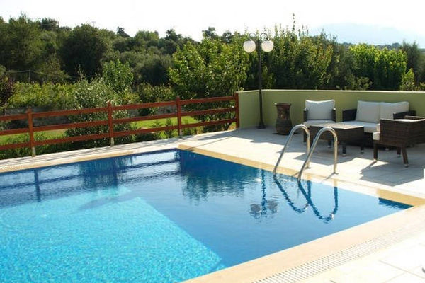 *pool is available 1st June - 31th October<br /><br />This is a listing where yo Rethimnon, Greece Artos -  1 Apt and 2 Studios with garden and pool* Entire home vacation rental 549055417312306990