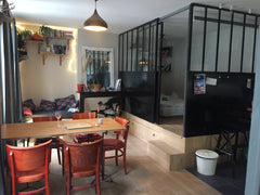 The appartement is located in the 18th district close to  Montmartre with easy a Paris, France Cozy appartement in the 18th district Entire rental unit vacation rental 15672516