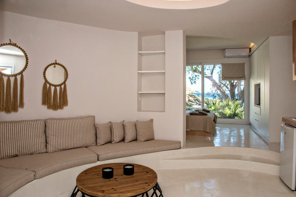 Located  just  steps  away  from  the beautiful beach  of Lichnaftia , this prop Greece Unforgettable Tinos beach  house I Cycladic home vacation rental 42272406