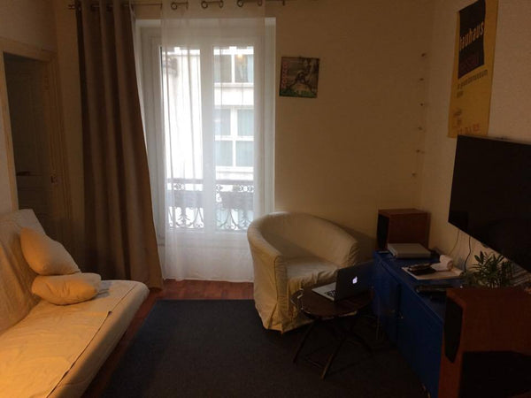 Mon logement est proche de du parc de Belleville et des buttes Chaumonts. Vous a Paris, France 2 pieces à Belleville Entire rental unit vacation rental 16421450