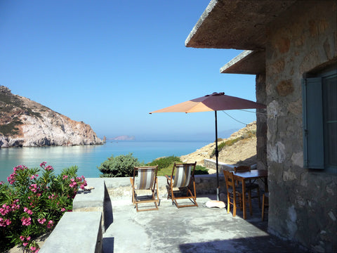 Almost a hundred year old our house has plenty of stories to tell!<br />Touching Athens, Greece Old rustic stone beach house. Cycladic home vacation rental 6118323